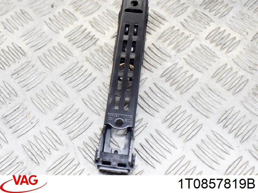 1T0857819B VAG Регулятор высоты ремня безопасности передний левый