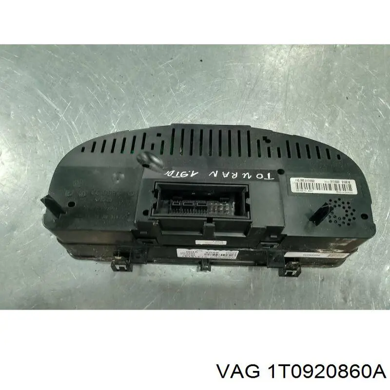 Панель приборов 1T0920860A VAG