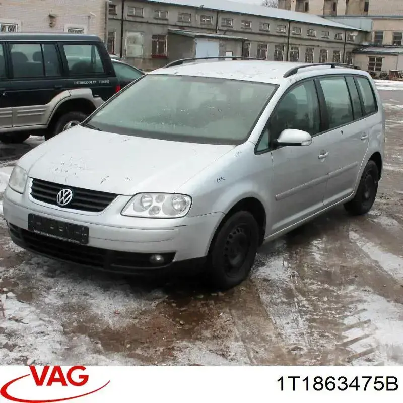 Консоль панели управления центральная 1T1863475B VAG
