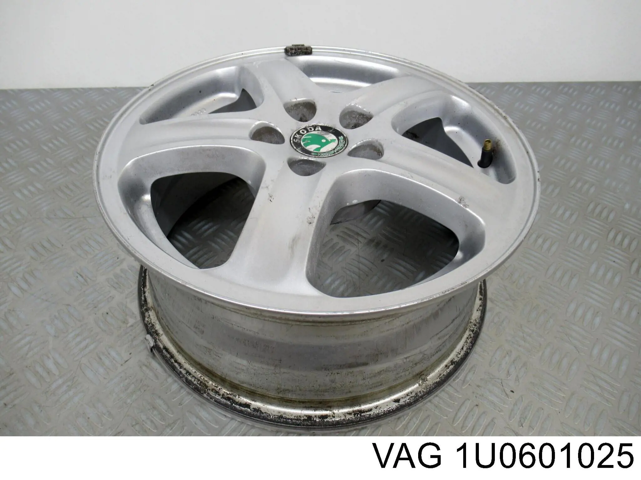 Купить 1UZ698630 VAG Диски колесные