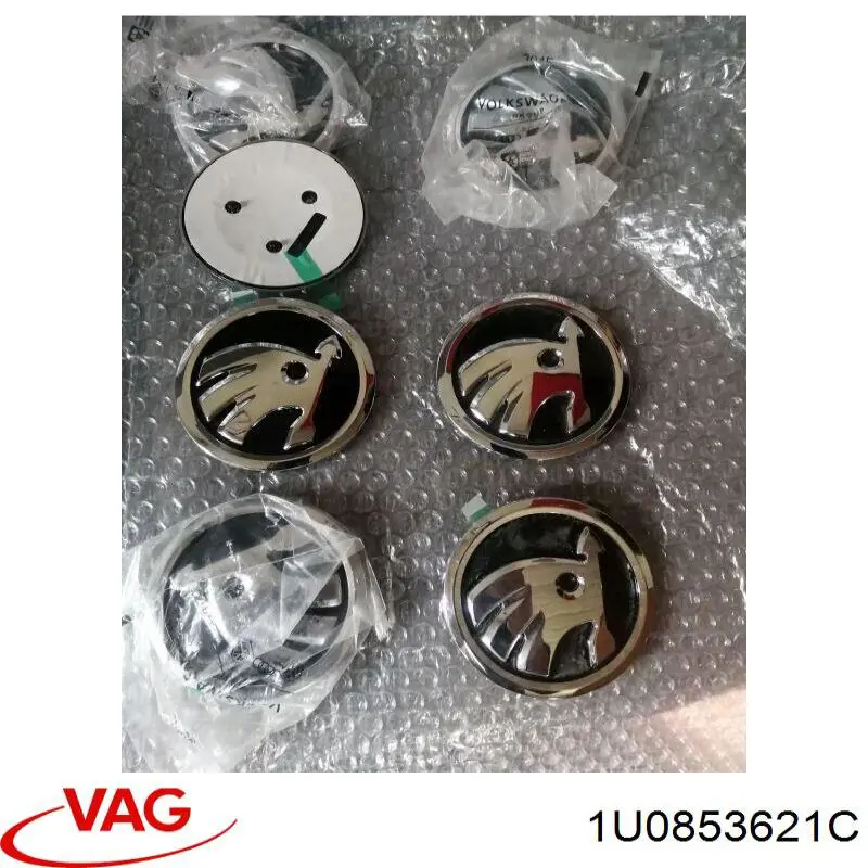 1U0853621C VAG Эмблема решетки радиатора