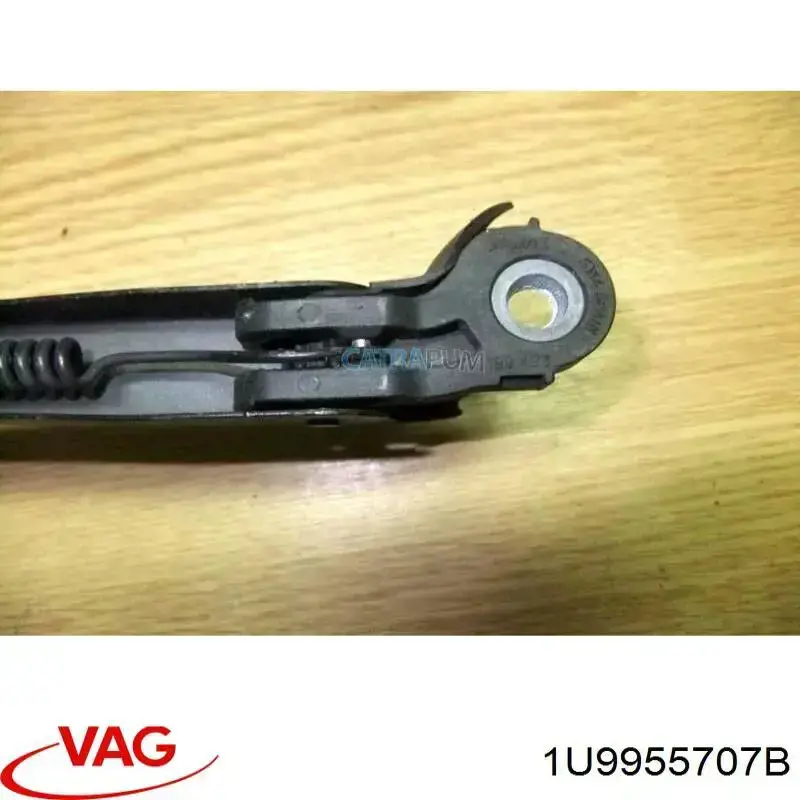 Рычаг-поводок стеклоочистителя заднего стекла WRQ0350 Magneti Marelli