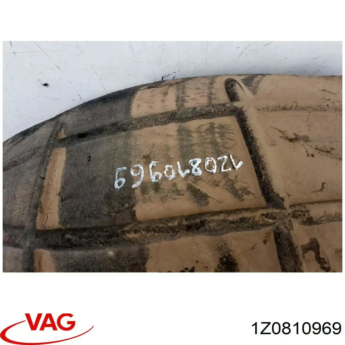 Купить 6922FL5T Polcar Подкрылок задний левый