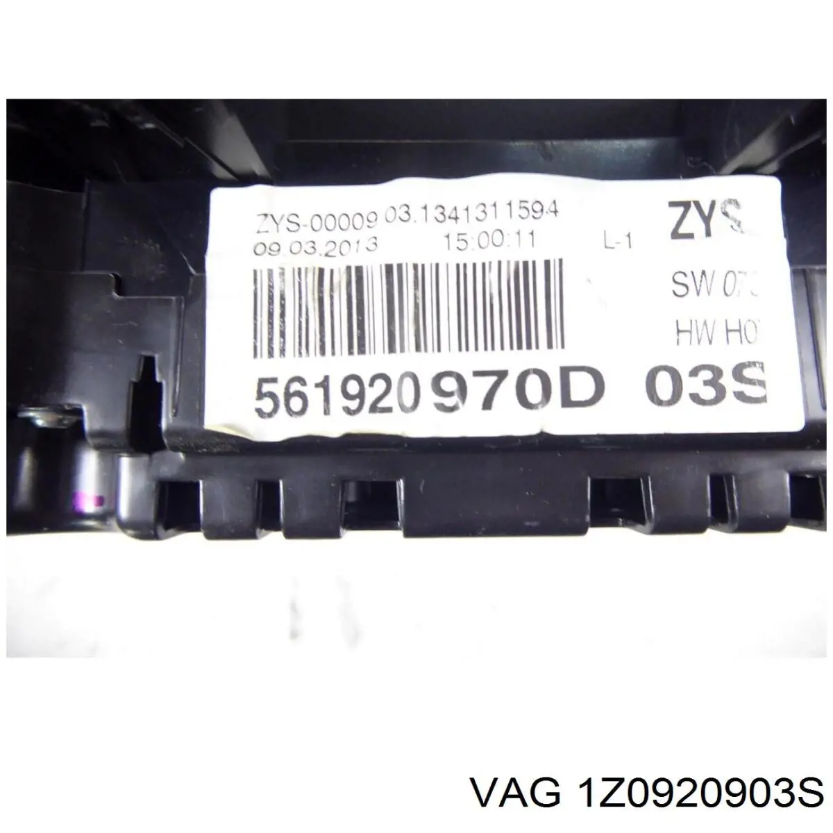Приборная доска (щиток приборов) VAG 1Z0920903S цена, от 25.11 USD
