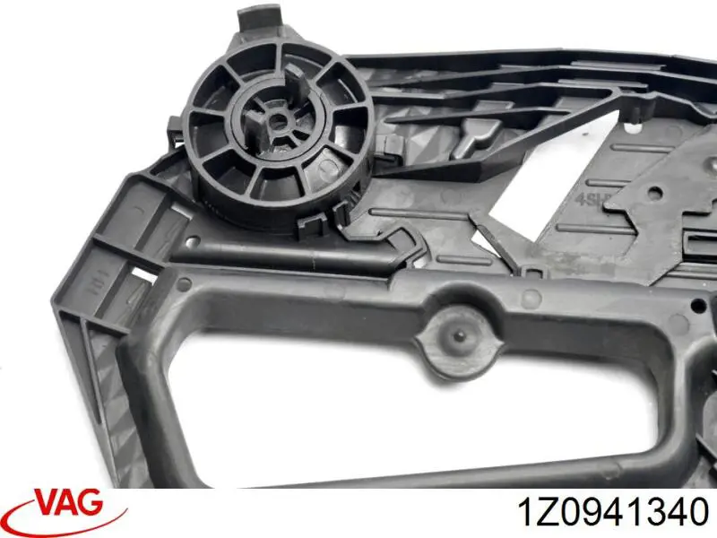 Крепление фары передней, правой VAG 1Z0941340REF цена, от 7.51 USD