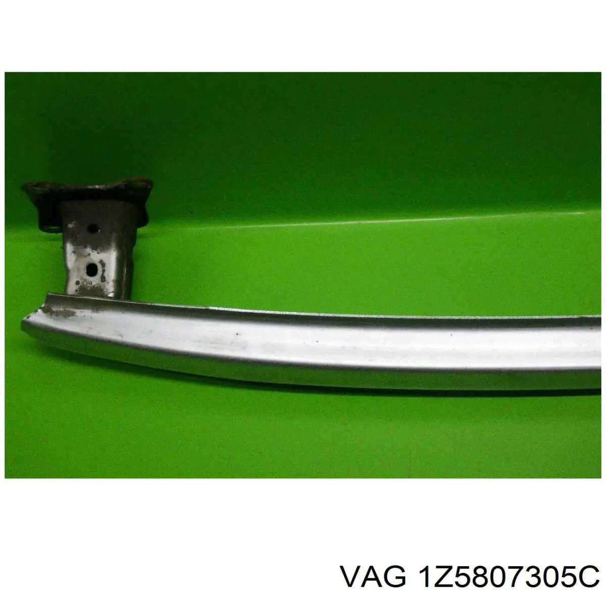 Купить 1Z5807305C VAG Шина бампера заднего