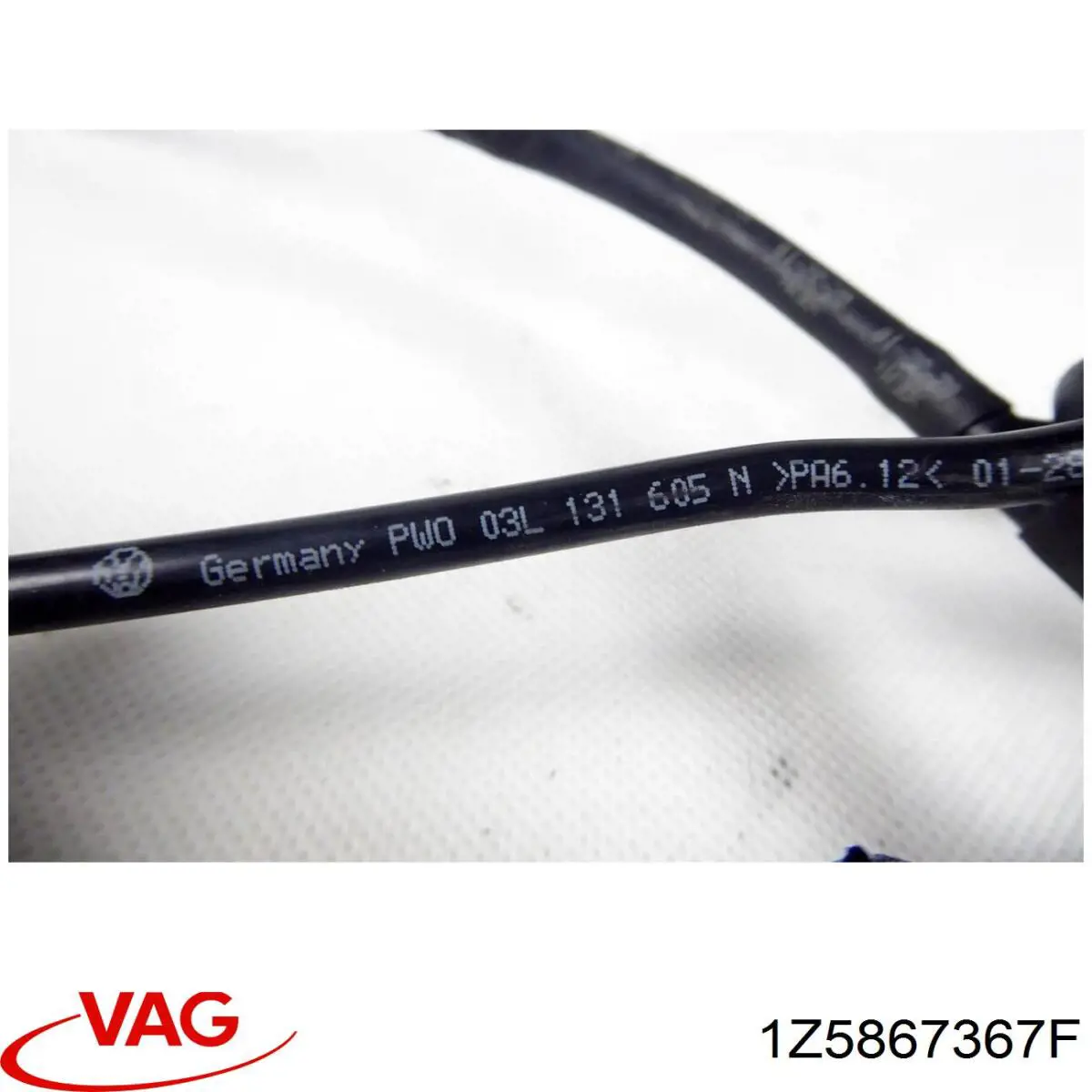 Уплотнитель двери задка кузова VAG 1Z5867367F