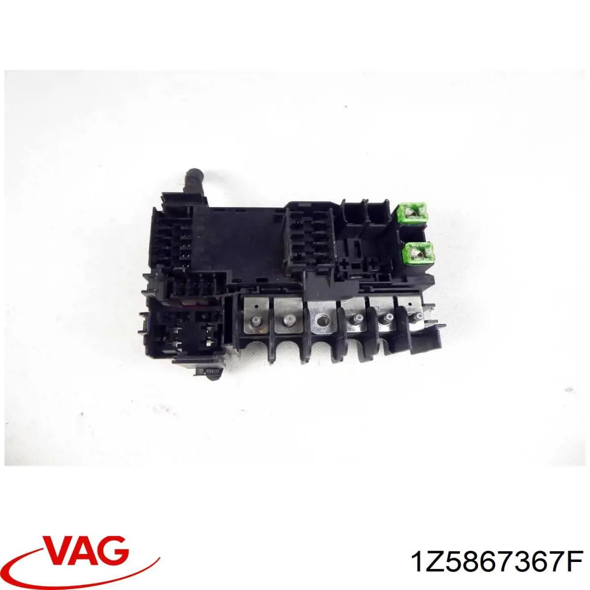 Уплотнитель багажника (двери 3/5-й задней) 1Z5867367F VAG