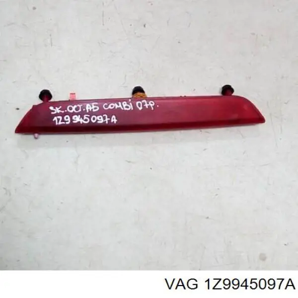 Купить 1Z9945097A VAG Стоп-сигнал заднего стекла
