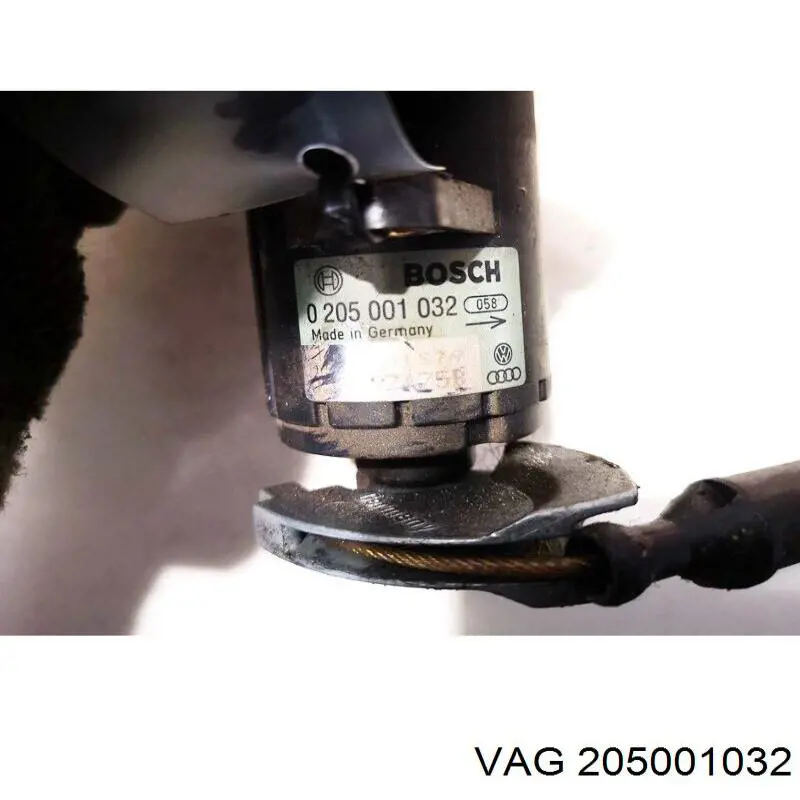  205001032 VAG