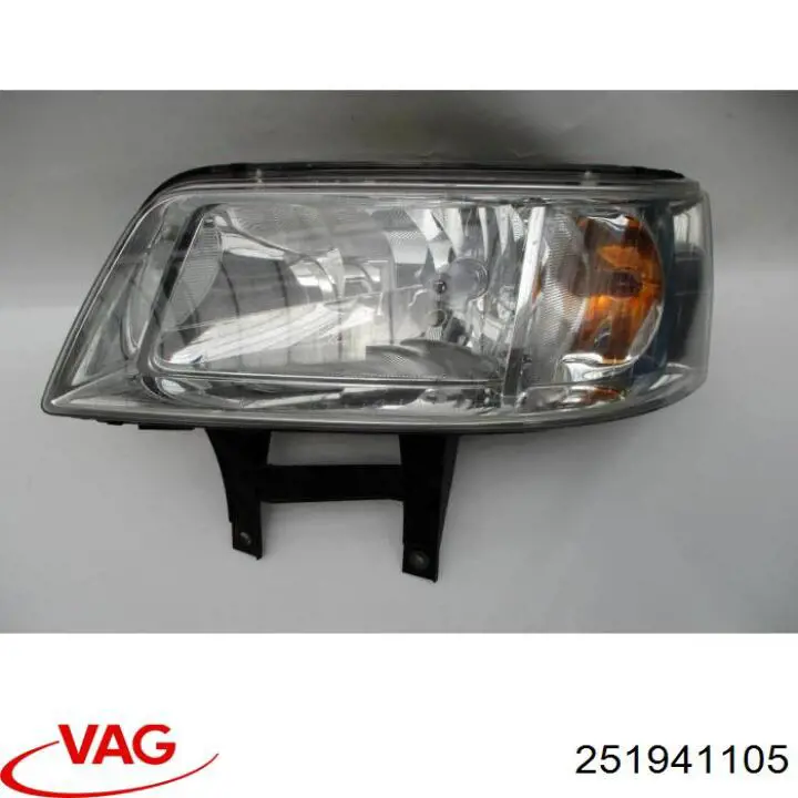 Лампа-фара левая/правая на Volkswagen Transporter III 