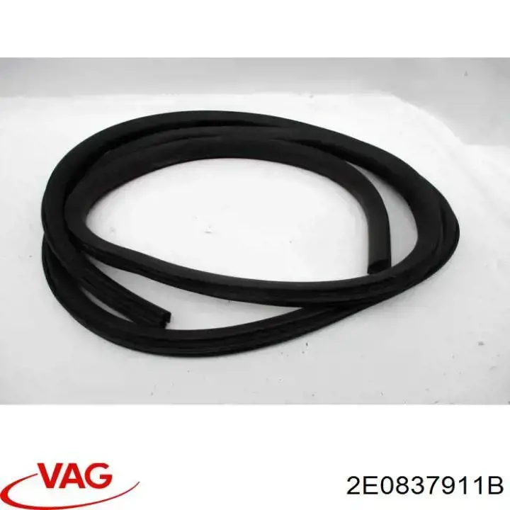 Купить 2E0837911B VAG Уплотнение передней двери