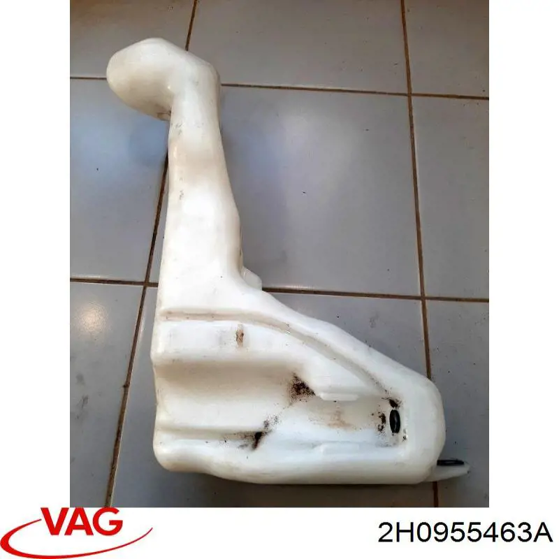 Горловина бачка омывателя VAG 2H0955463 цена, от 11.33 USD