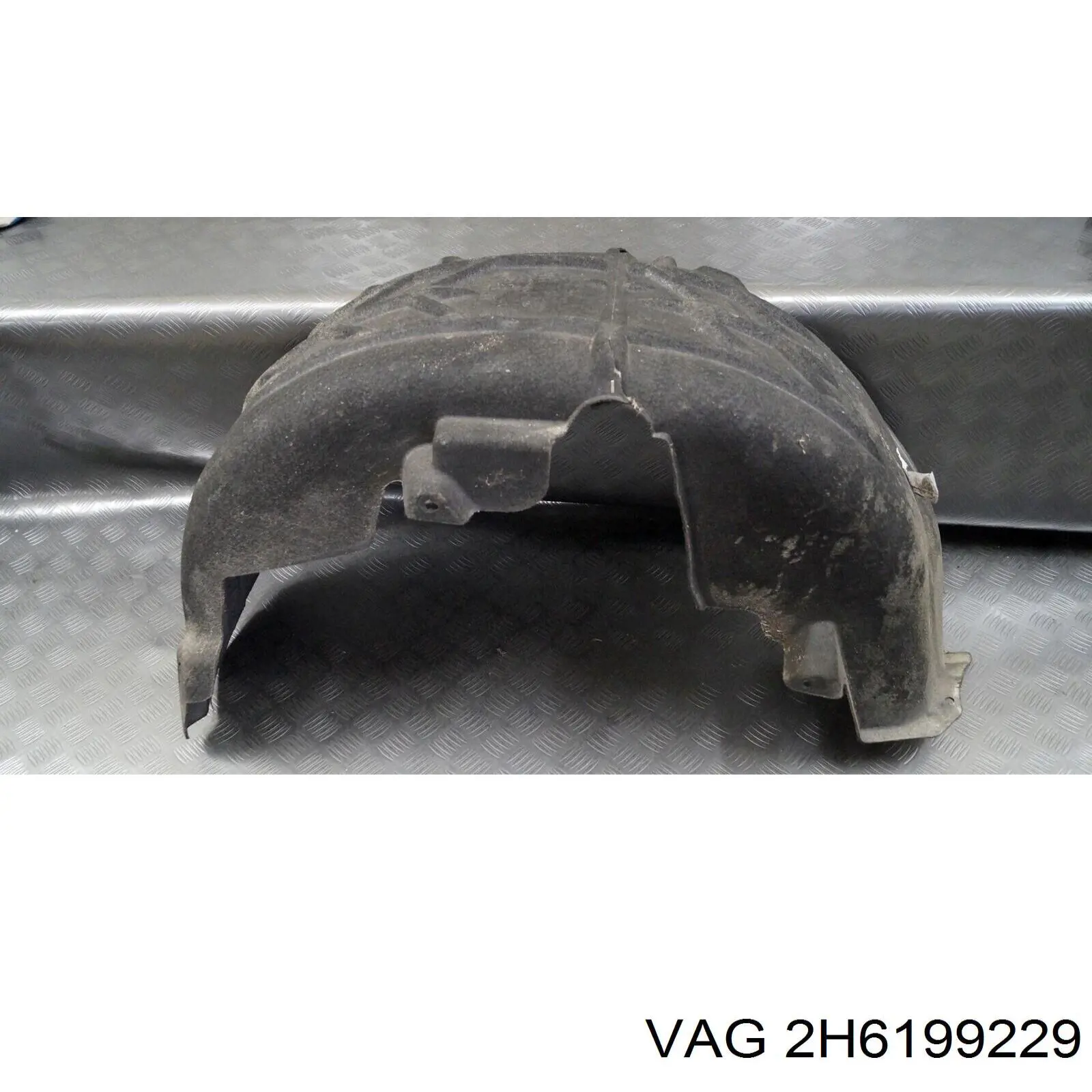 2H6199229 VAG 