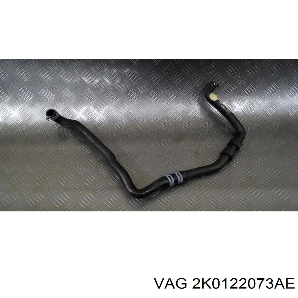 Купить 2K0122073AH VAG Патрубок радиатора