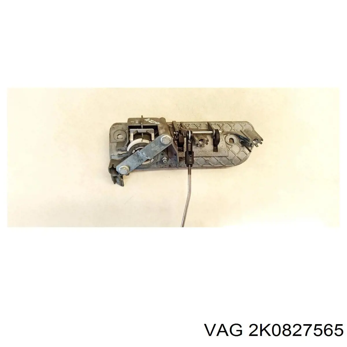  VAG 2K0827565 цена, от 12.61 USD