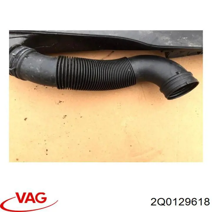 Патрубок воздушный, вход воздушного фильтра VAG 2Q0129618 цена, от 31.94 USD