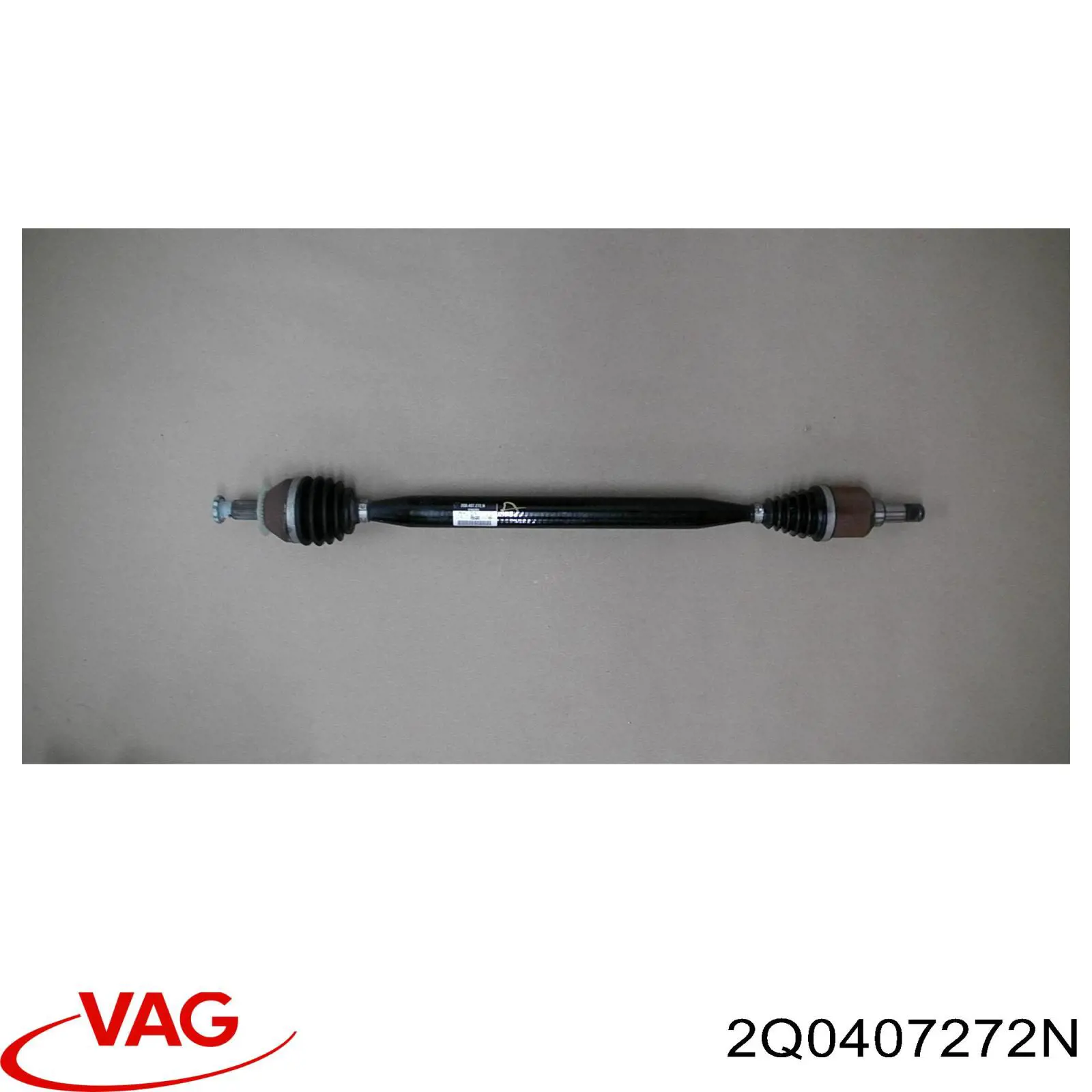 2Q0407272N VAG Полуось передняя, правая
