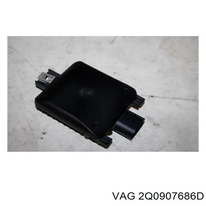 2Q0907686D VAG Датчик контроля мертвой зоны задний
