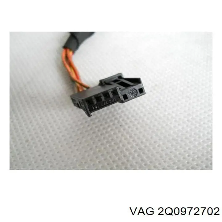 Купить 2Q0972702 VAG 