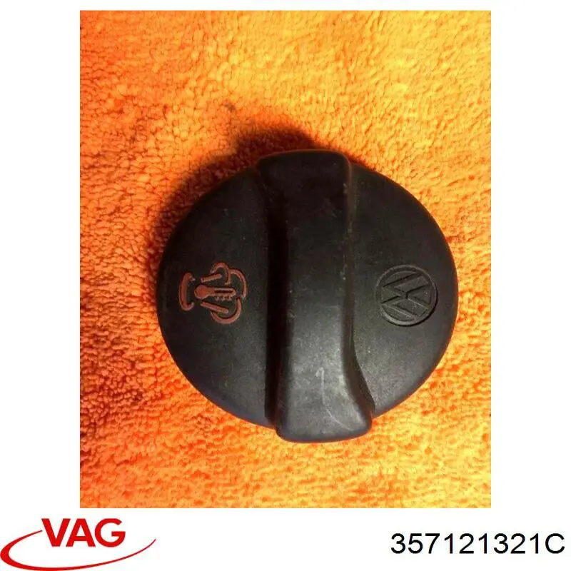357121321C VAG крышка (пробка расширительного бачка)