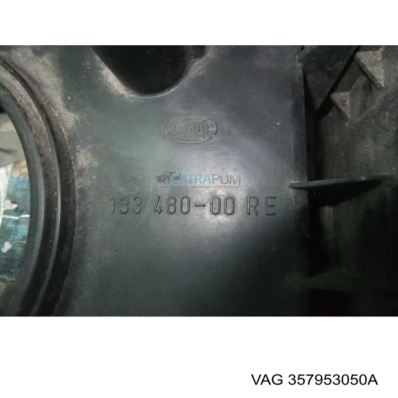 357953050A VAG Поворотник правый