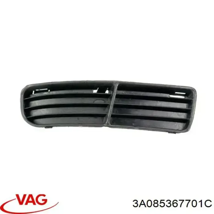  Решетка бампера Volkswagen Passat 