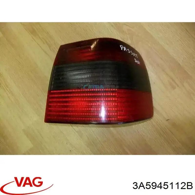 3A5945112B VAG lanterna traseira direita externa