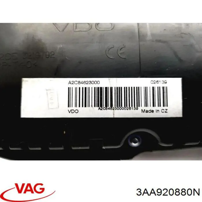 3AA920880N VAG Приборная доска (щиток приборов)