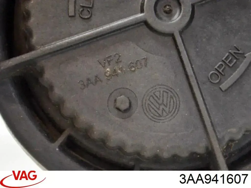 Купить 3AA941607 VAG Крышка фары задняя