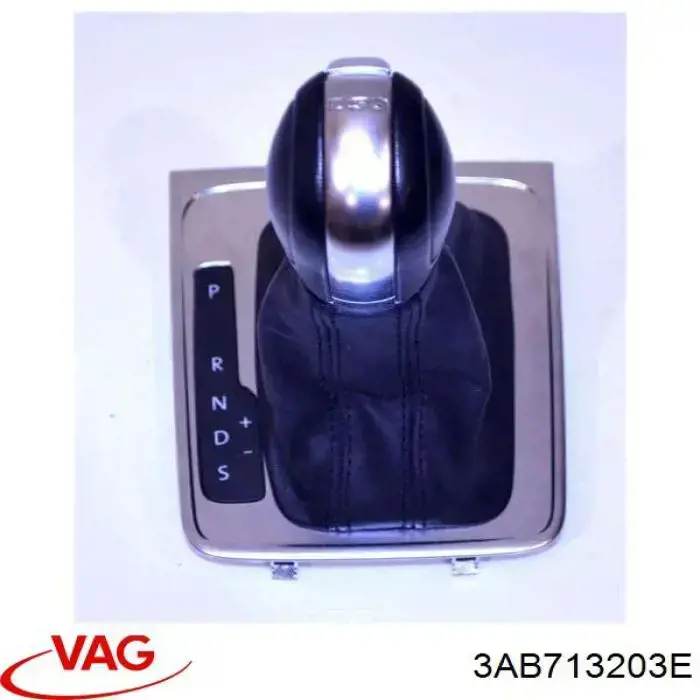 Купить 3AB713203E VAG Накладка консоли рычага переключения передач АКПП