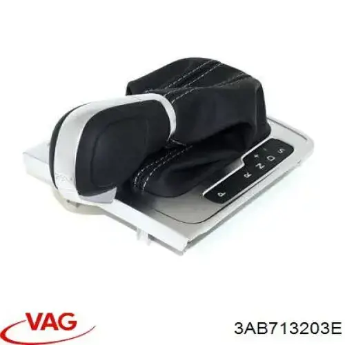 Накладка консоли рычага переключения передач АКПП 3AB713203E VAG