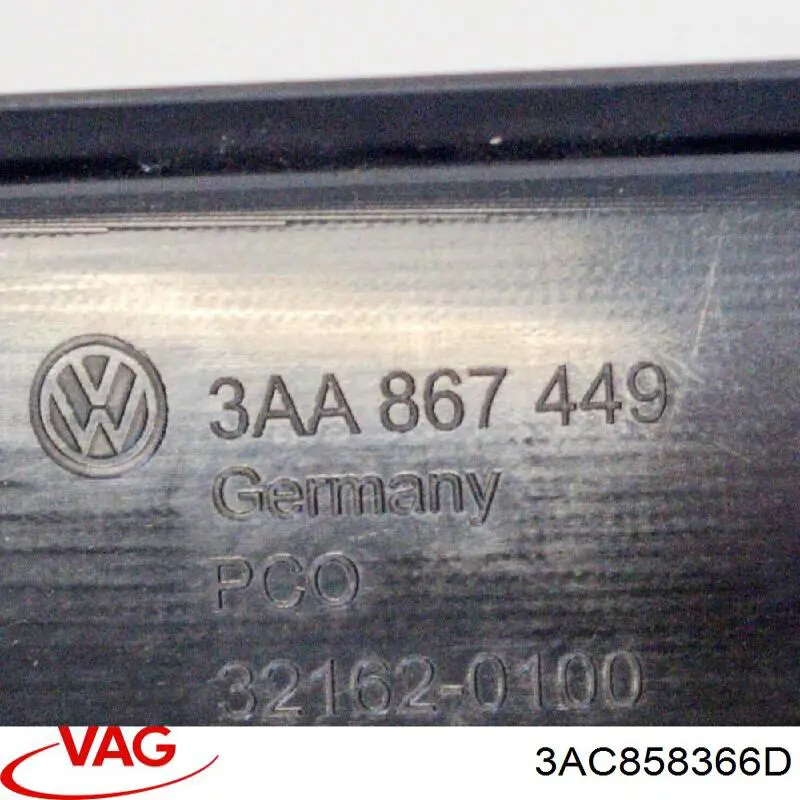 Облицовка щитка приборов "торпедо" VAG 3AC858366D цена, от 14.65 USD