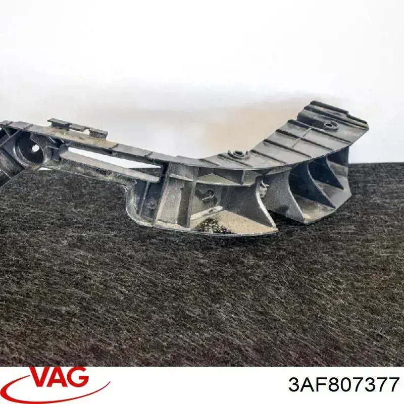 Купить 3AF807377 VAG Левый кронштейн крепления бампера заднего