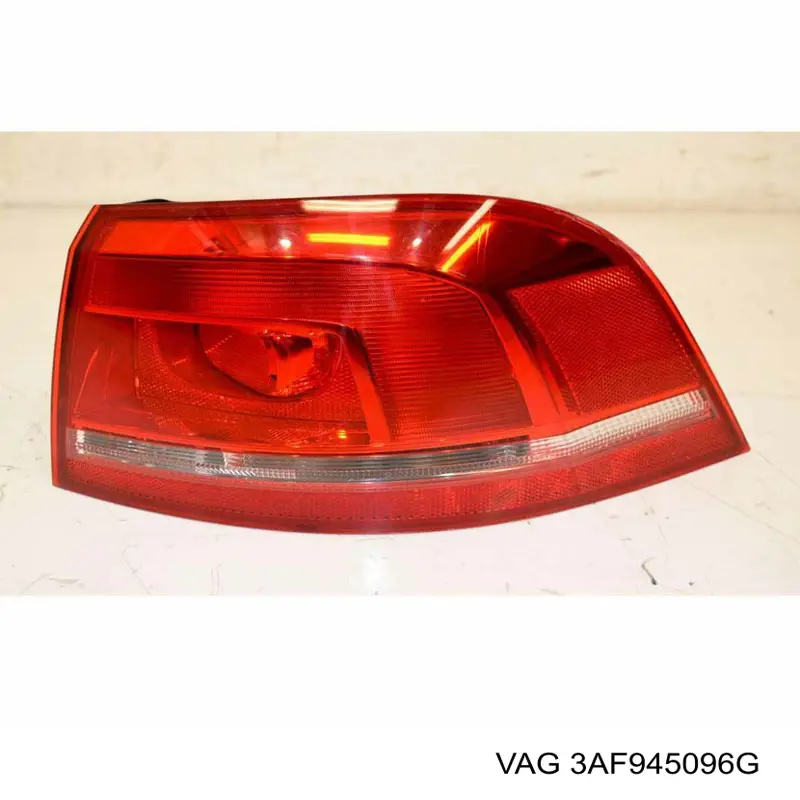 Фара задняя правая внешняя VAG 3AF945096G цена, от 83.26 USD