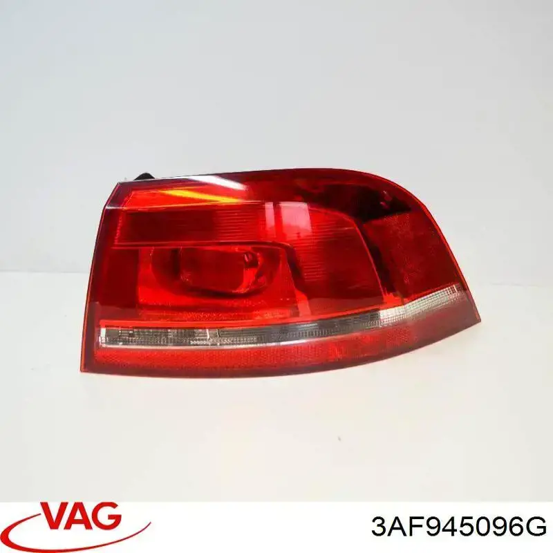 Купить 3AF945096G VAG Фонарь задний правый, внешний