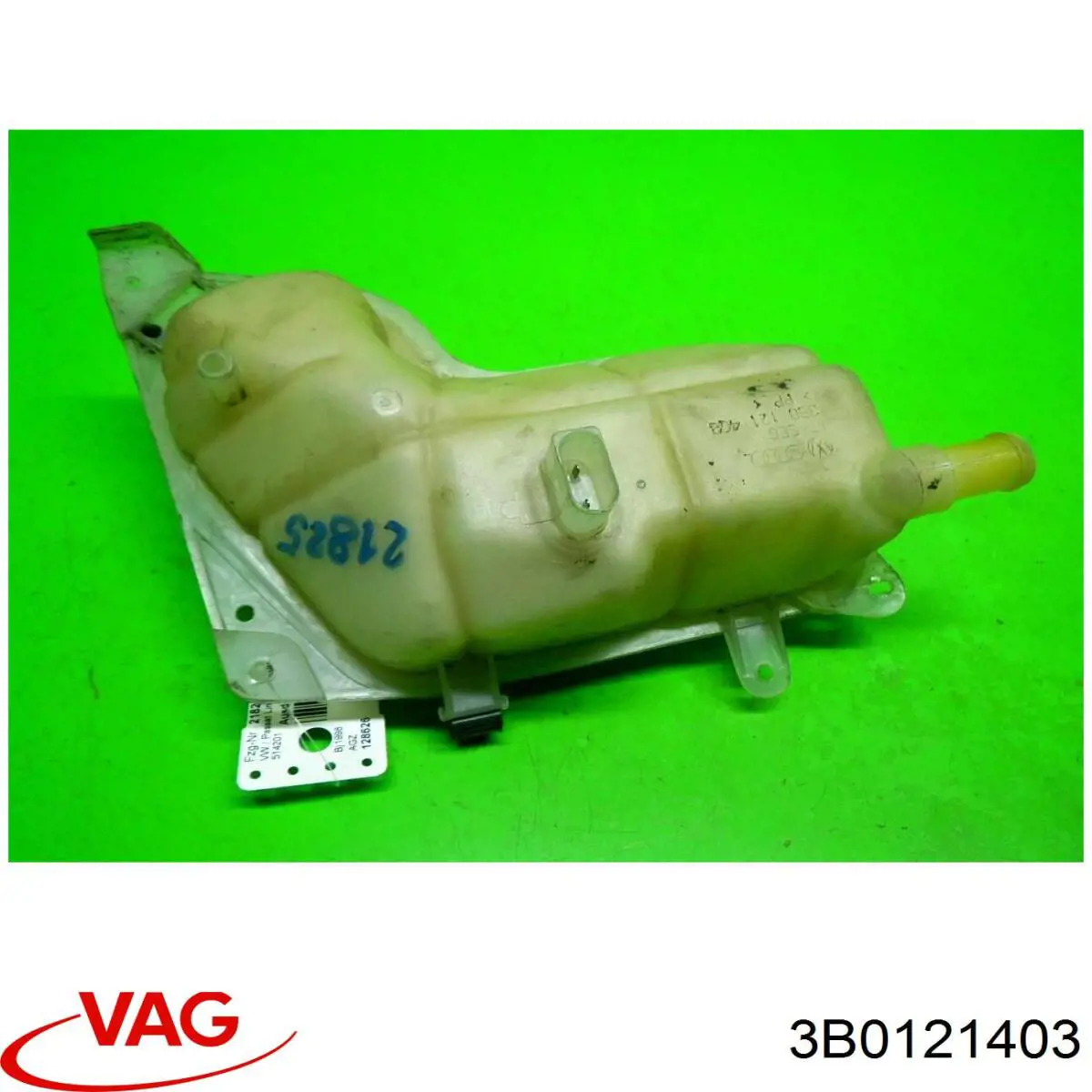 Бачок системы охлаждения двигателя расширительный VAG 3B0121403 цена, от 15.20 USD