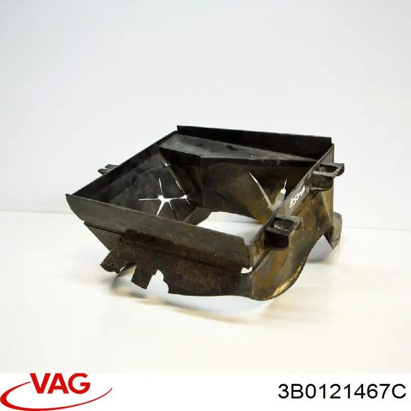Диффузор интеркуллера 3B0121467C VAG