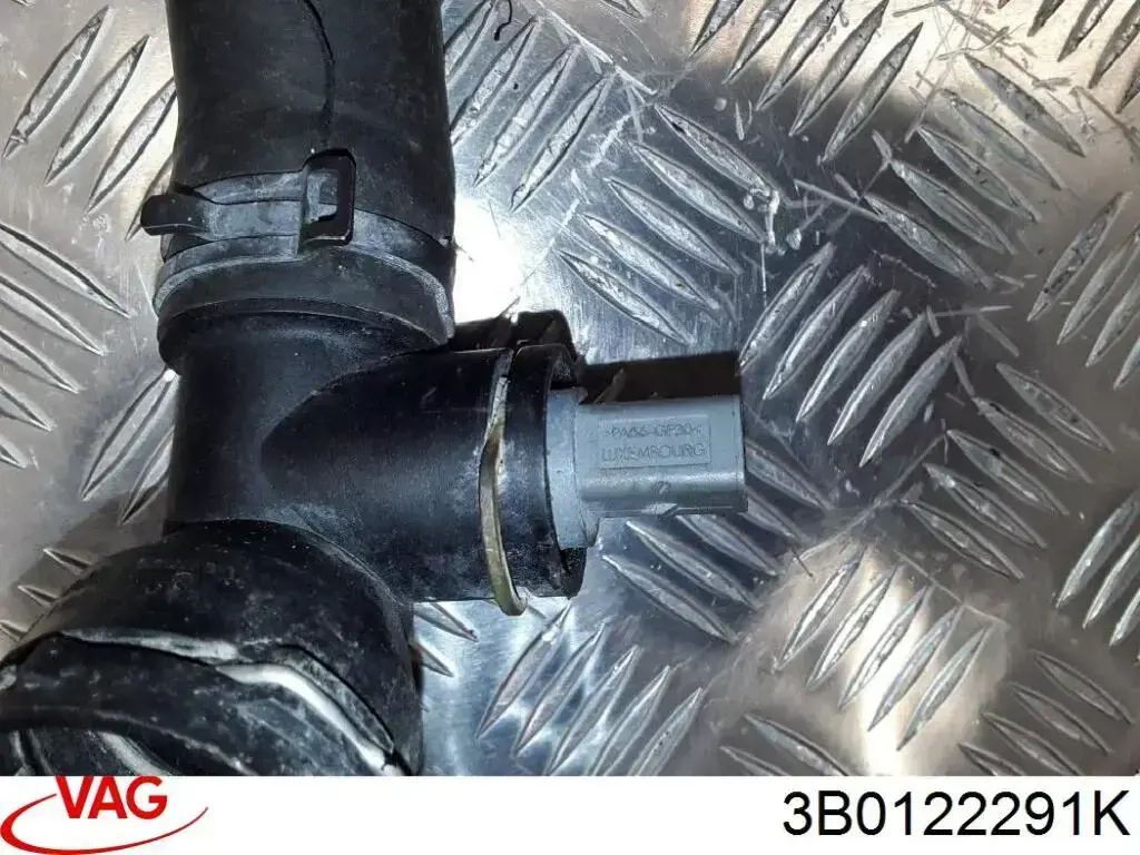  Фланец системы охлаждения Audi A8 