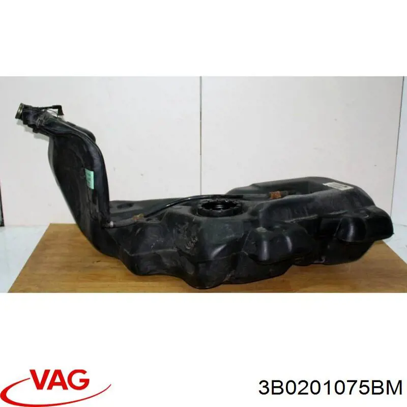 Купить 3B0201075BM VAG Танк топливный