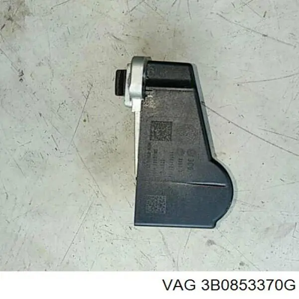 Обшивка порога, правая VAG 3B0853370DB41 цена, от 10.39 USD