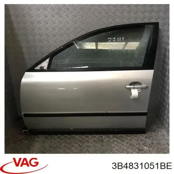 3B4831051BE VAG Porta dianteira esquerda
