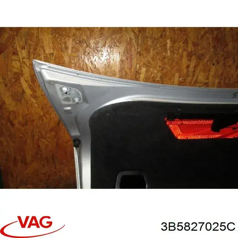 Крышка багажника на Volkswagen Passat B5, 3B2