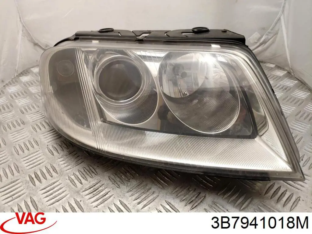Правая блок фара VAG 3B7941018M цена, от 36.58 USD
