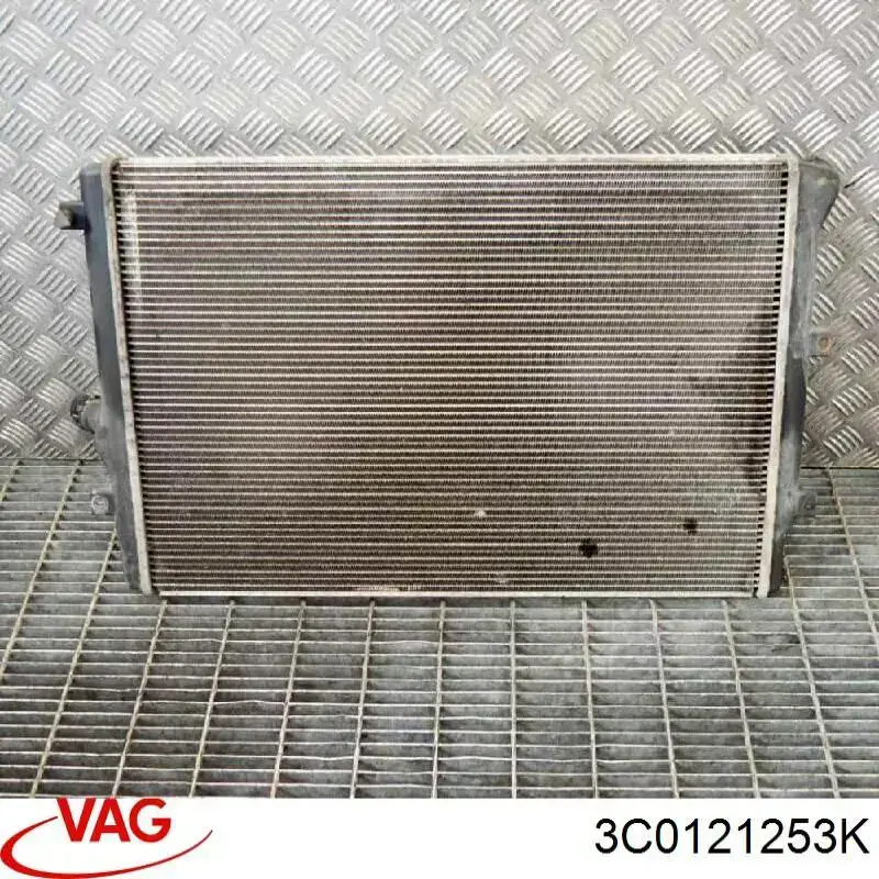 3C0121253K VAG радиатор