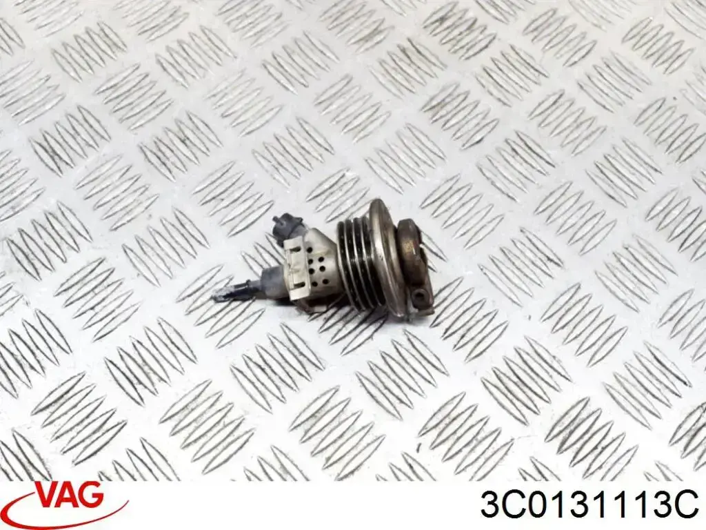 Купить 3C0131113C VAG Форсунка впрыска AD BLUE