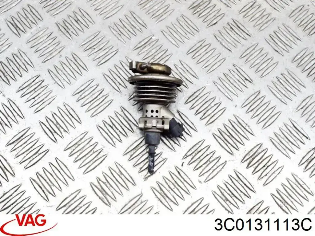 Форсунка впрыска AD BLUE 3C0131113C VAG