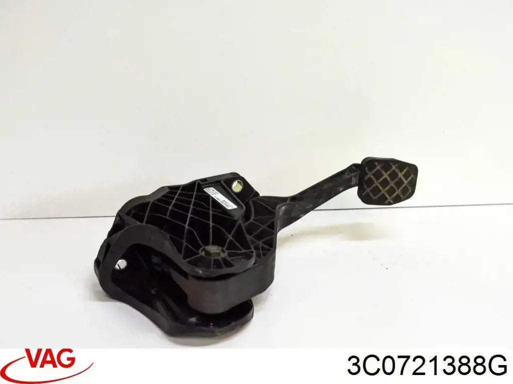Цилиндр сцепления VAG 3C0721388G