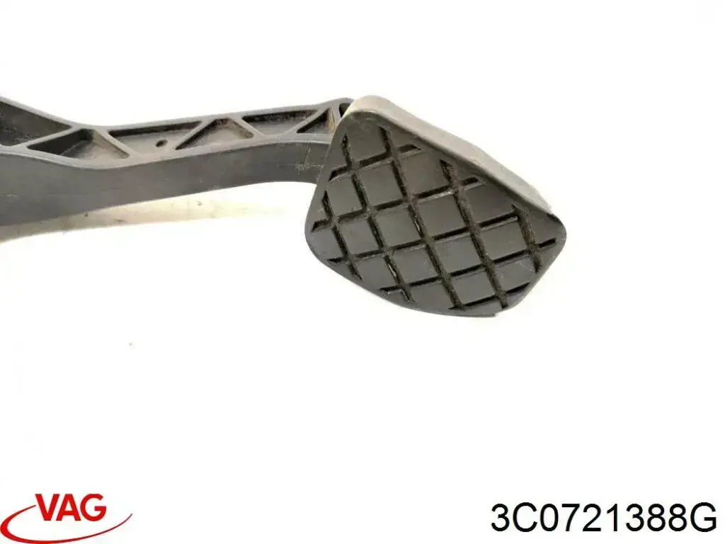3C0721388G VAG Цилиндр сцепления, главный