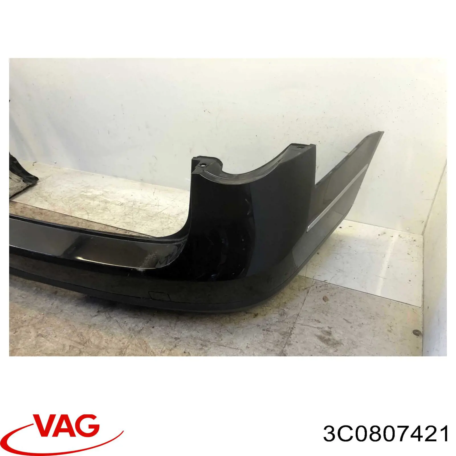 Бампер на авто VAG 3C0807421 цена, от 41.45 USD